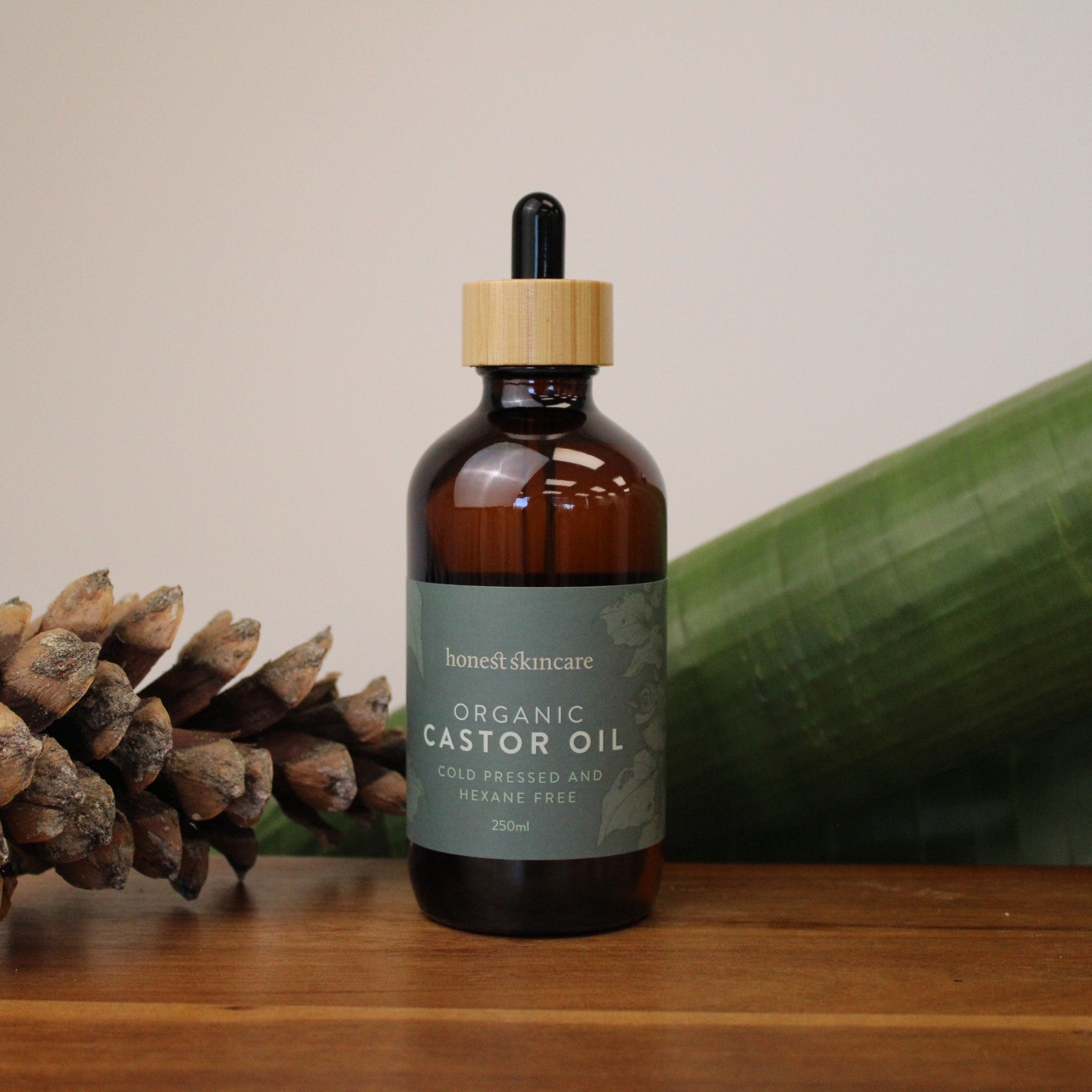 Castor Oil - Certified Organic - Cold Pressed - Hexane Free (Glass Bottles)