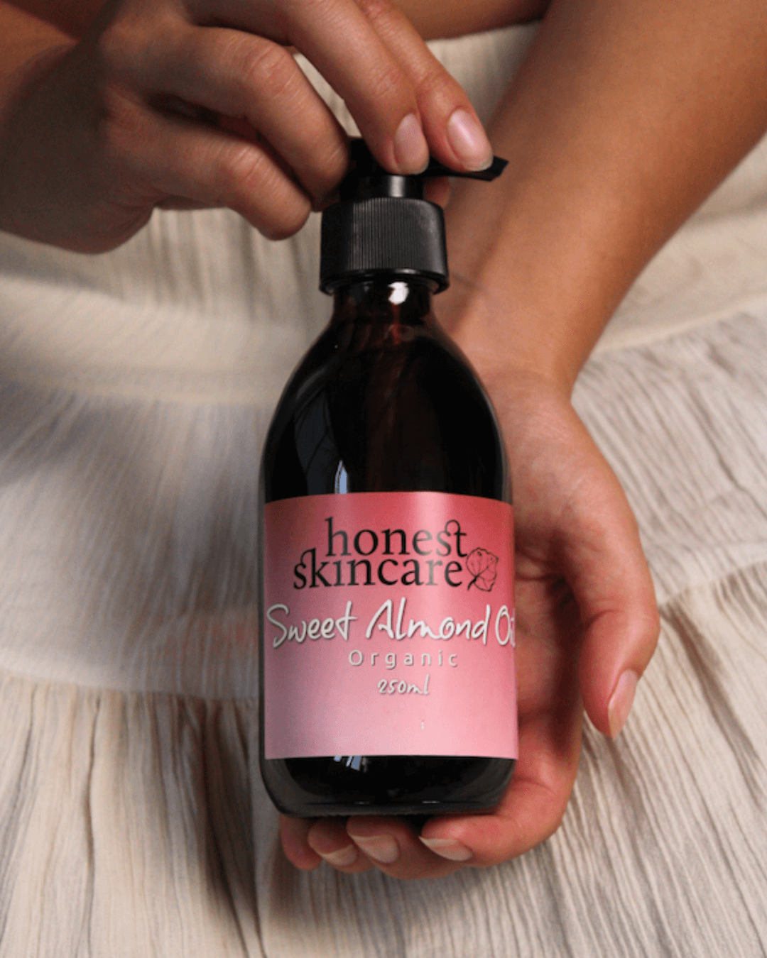 Organic Sweet Almond Oil 250ml with Pump
